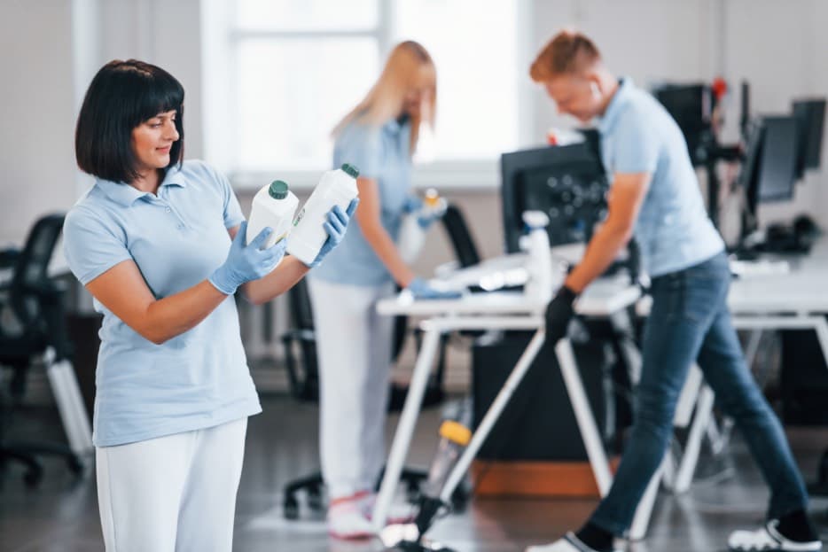 How to Reduce Office Cleaning Complaints by 50%