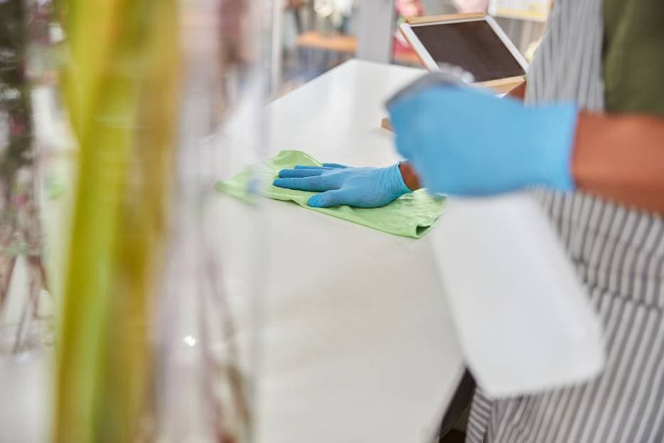 Cleaning Solutions for Retail Stores and Franchises