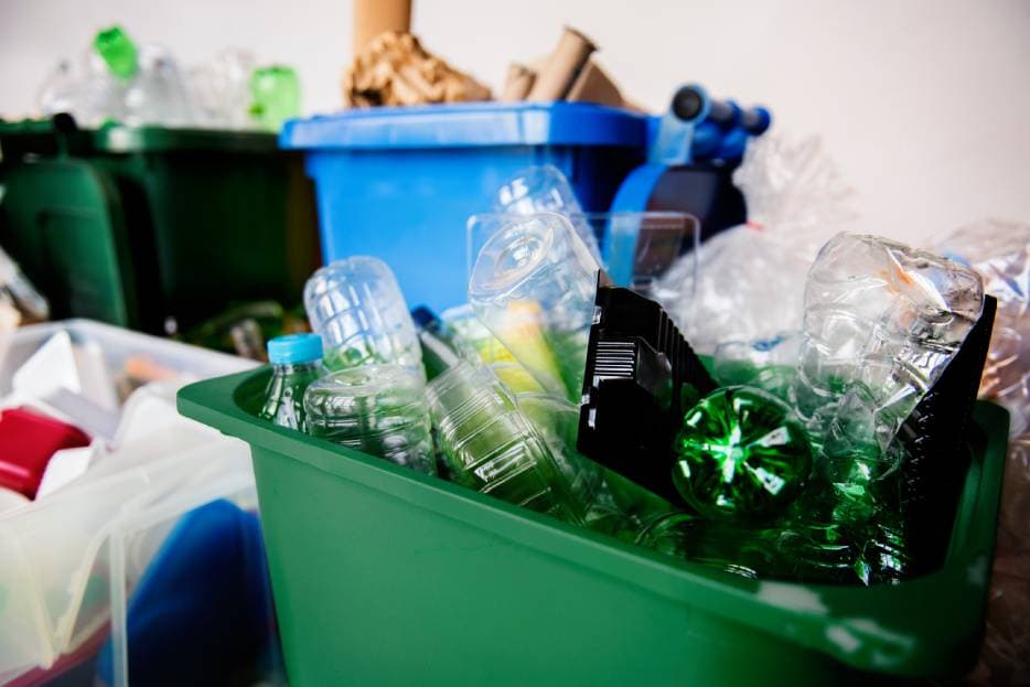 Strategies for Waste Reduction in Professional Cleaning