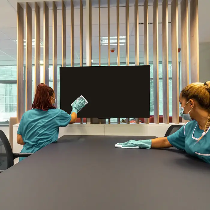 Essential Products to Keep Your Office Spotless