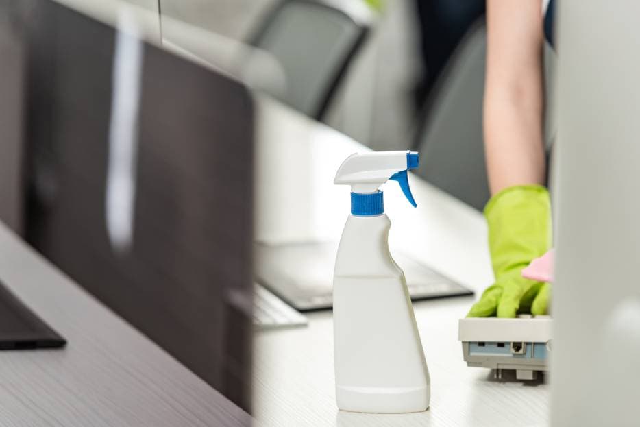 Competitive Advantages of Hiring Sustainable Cleaning Services